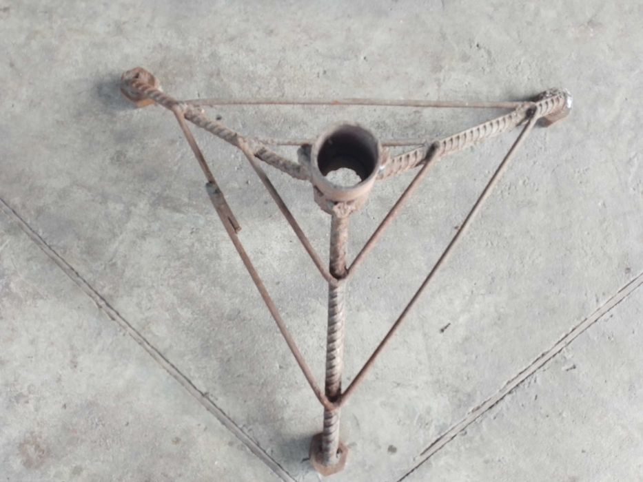 Подставка для ёлки