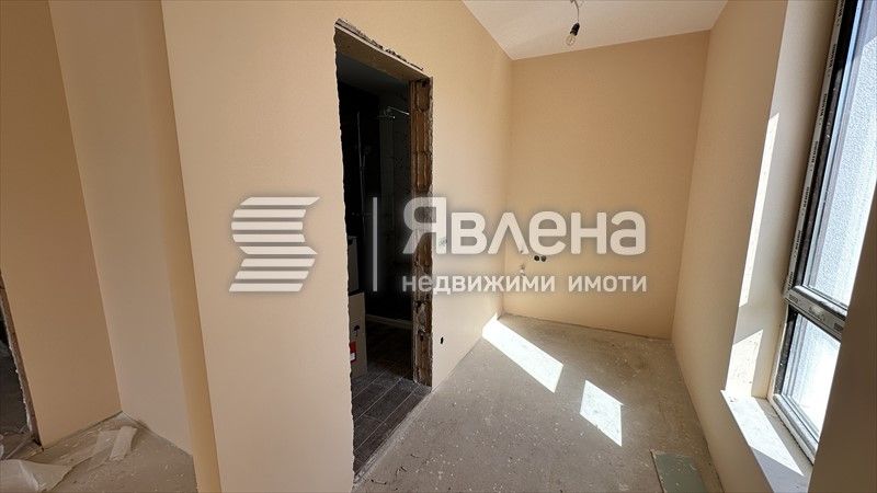 Продава се Къща в с. Приселци, Област Варна - 169 кв.м за 1395 €/кв.м - Снимка #11