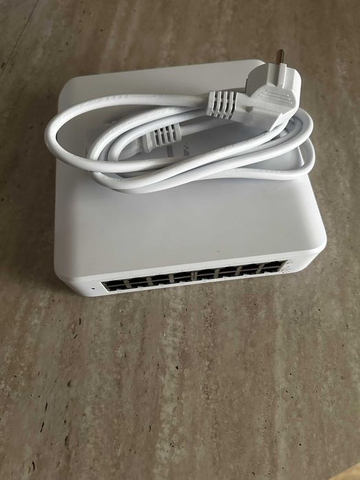 UniFi Switch Lite 16 PoE (USW-Lite-16-PoE)