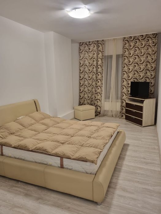 Apartamente  2,3 camere de închiriat pe Bv. Independentei