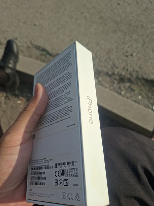 Iphone 12 128 , продам или обменяю
