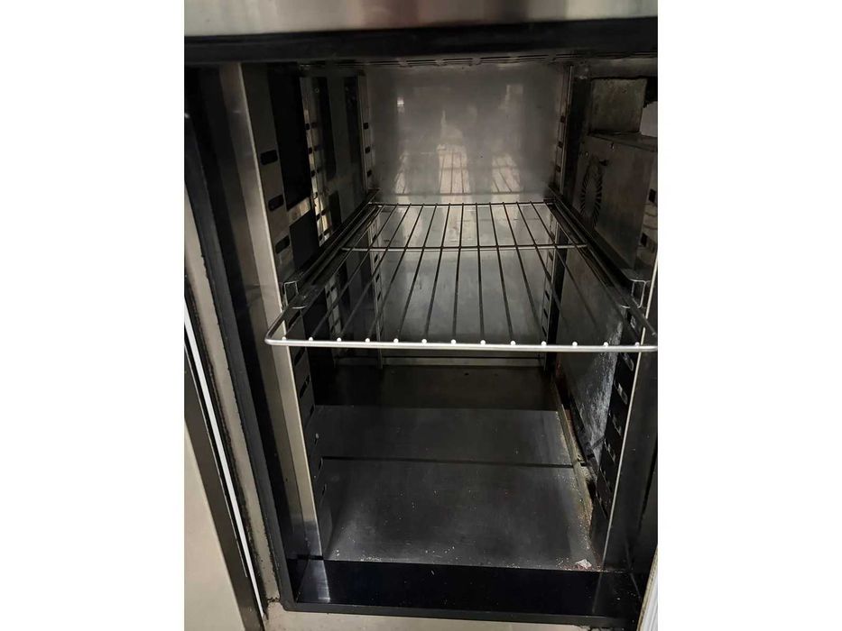 Banc frigorific Pizza/Patiserie NOVAMETA (2019) – Blat Granit, 3 uși, 217cm