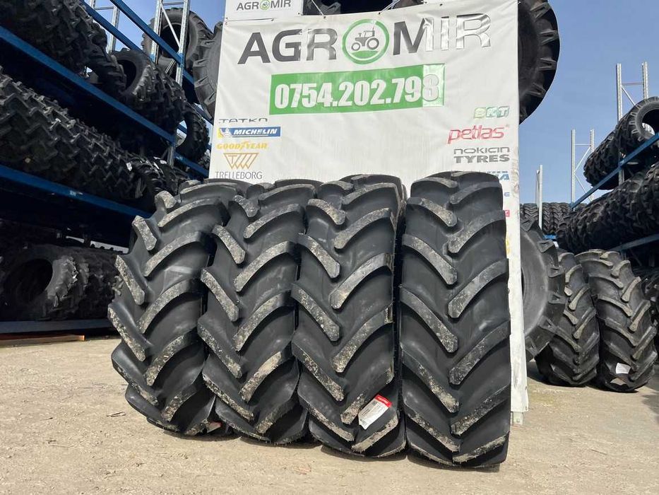 Anvelope 16.5/85-24 noi cu 12 pliuri marca ALLIANCE pentru combina