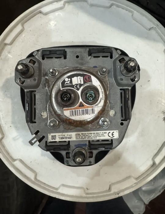 Подушка безопасности, Airbag