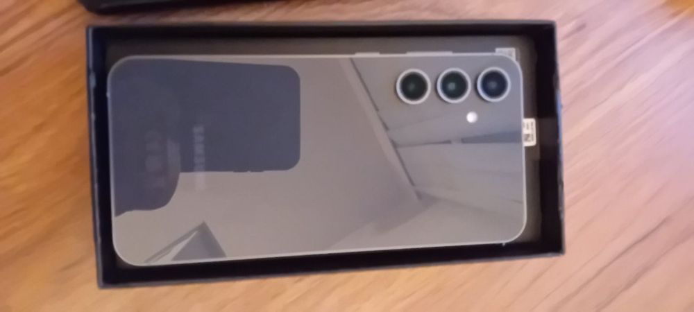 Samsung galaxy S23FE