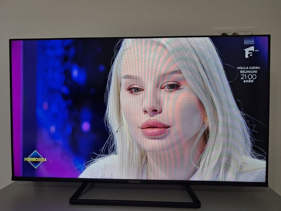 Televizor Smart TV 100 cm (40"inch) – stare foarte bună