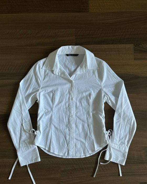 Вталена риза ZARA с връзки