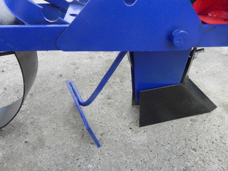 Semanatoare manuala pentru legume seminte mici solar