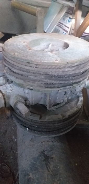 Продаем лебёдку вручную.