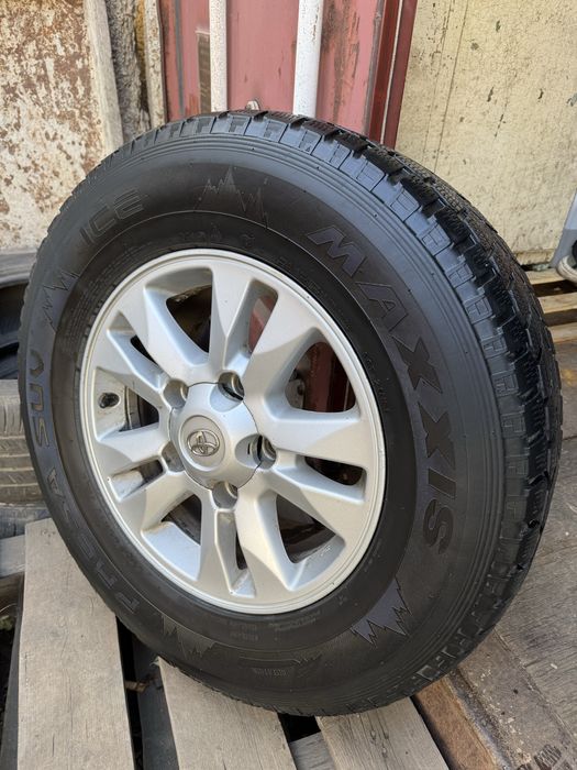 Резина зимняя r17