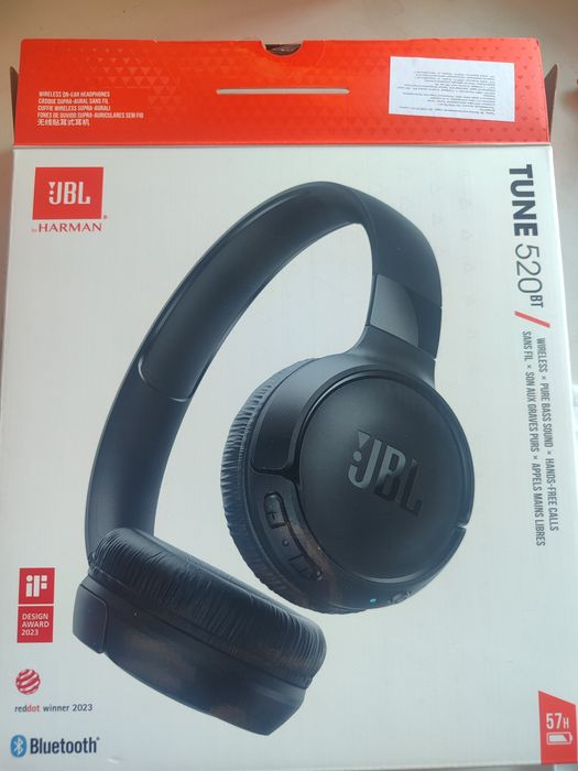 В продаже наушники jbl tune 520BT