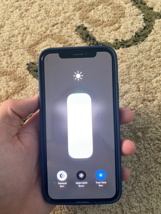 Продам iPhone 10