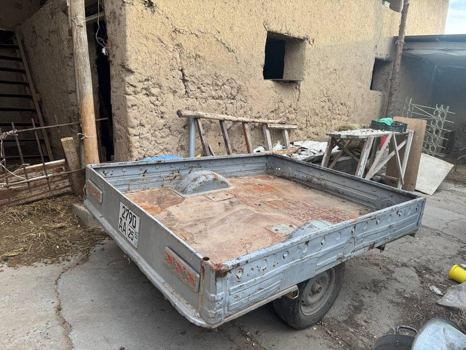 Arava yaxshi xolatda (прицепы) narxi kelishiladi