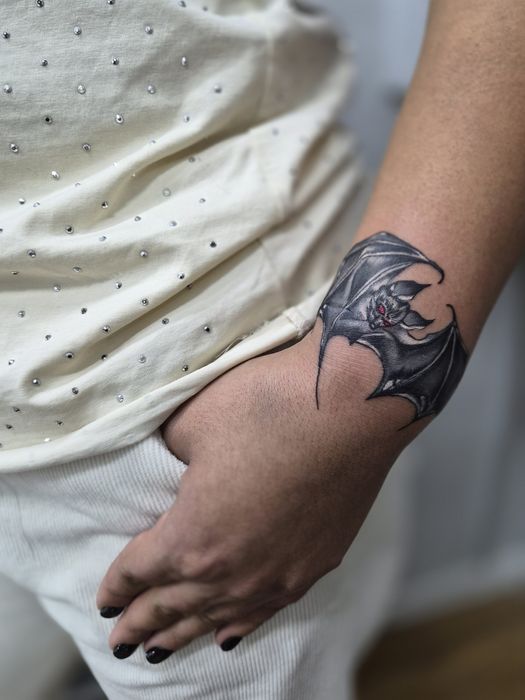 Тату и пирсинг Алматы.