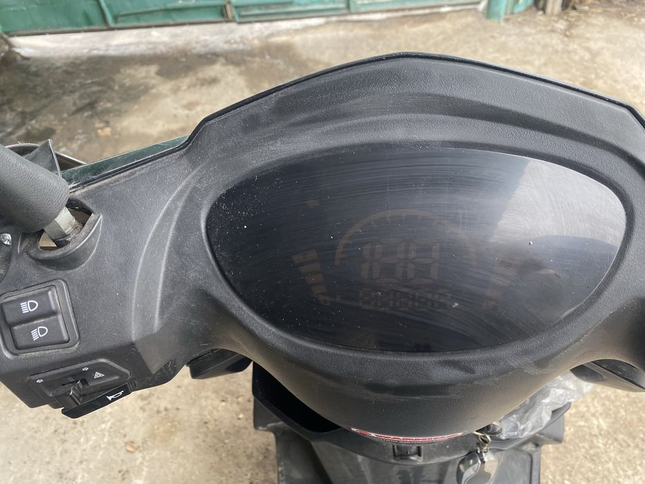 Продам мопед М8 KENYE