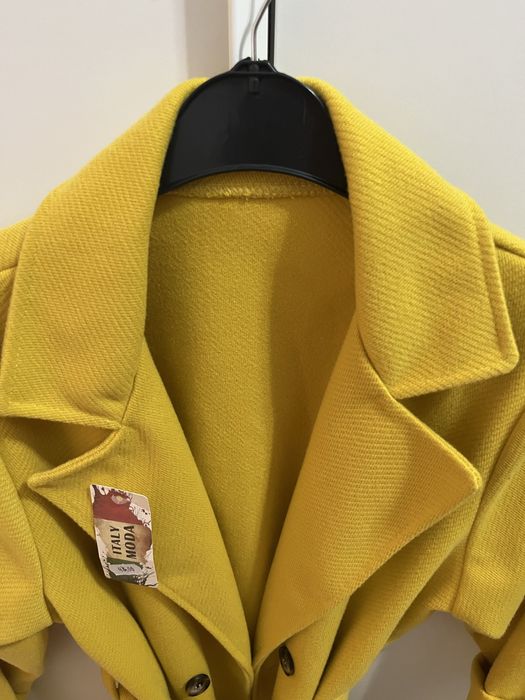 Тънко есенно палто, ново с етикет