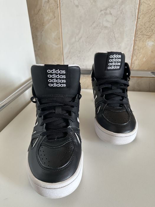 Adidas MIDCITY  marimea 36.