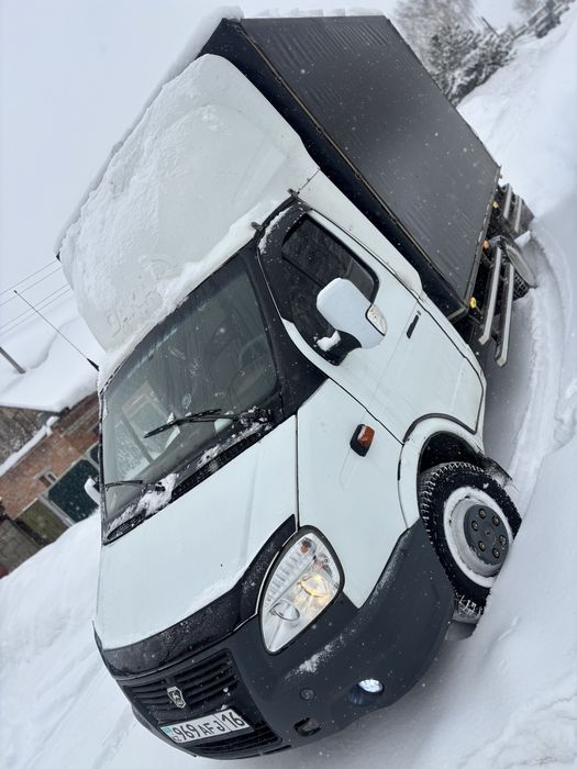 Продам газель 2005 года