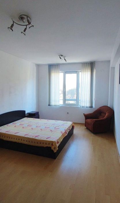 Продава се Двустаен апартамент в Пловдив, Южен - 72 кв.м за 1944 €/кв.м - Снимка #3