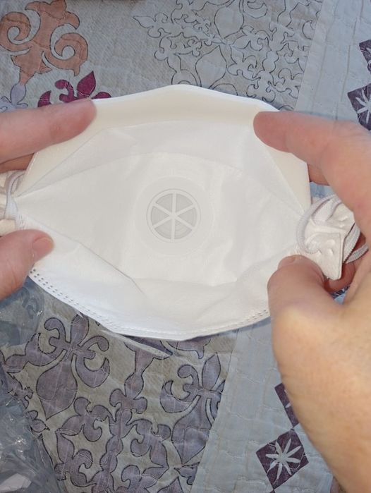 Продам респиратор .