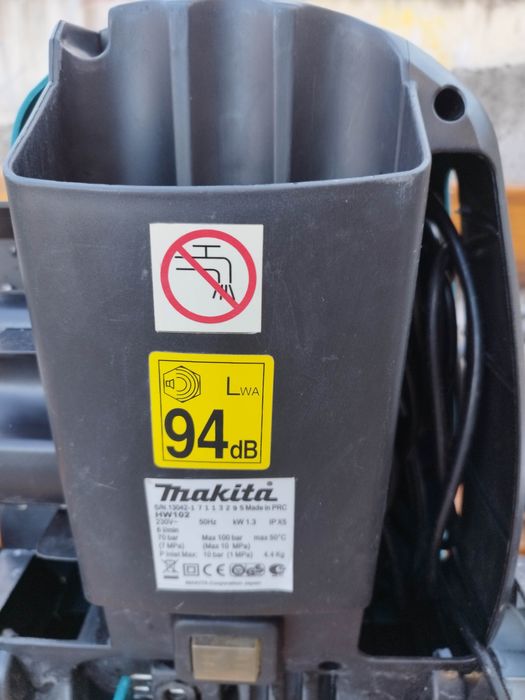 Водоструйка MAKITA HW102