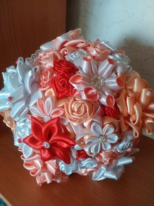 Булчински букет от САТЕН