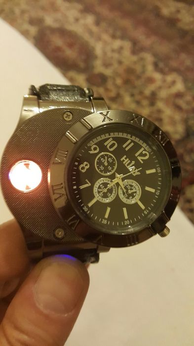 Елегантен часовник със запалка