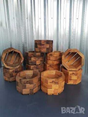 Детайли от бял бор