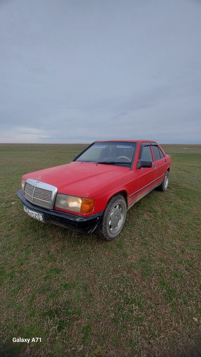 Мерседес 190 2л.