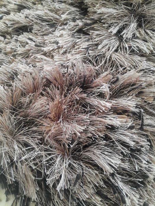 килим шаги с дълъг копринен косъм бежово кафяв  120 на  160