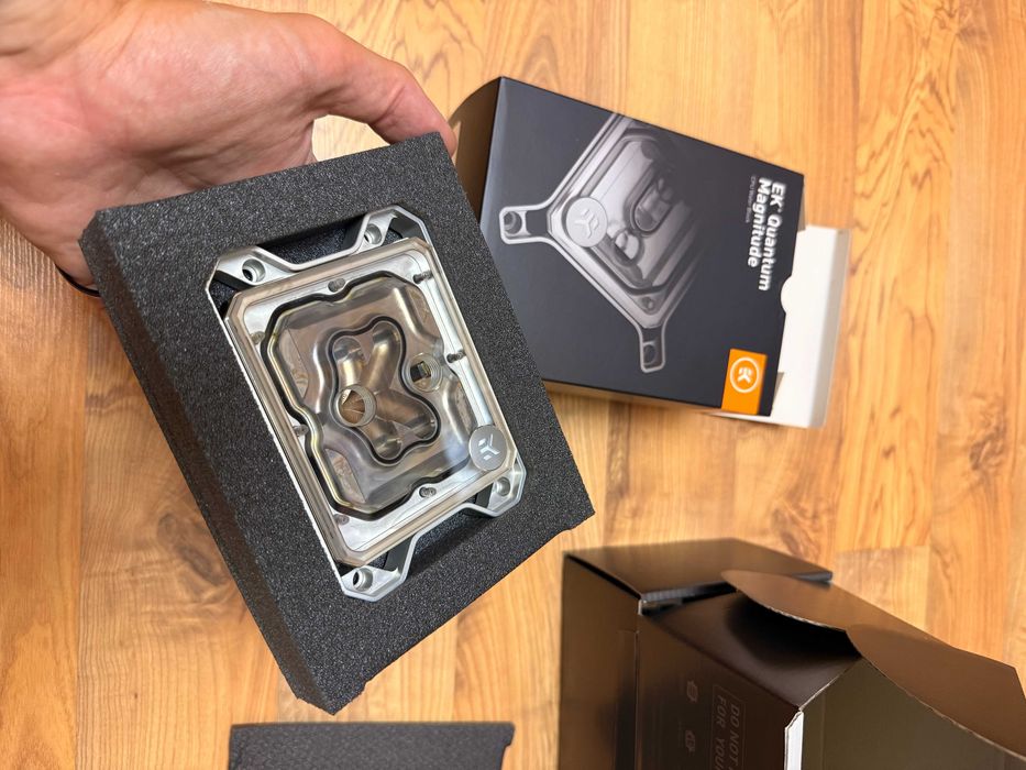 Waterblock Threadripper EK-Quantum Magnitude - compatibil cu toate seriile Threadripper
