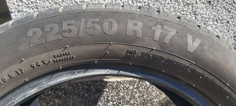 Continental 225/50/17  2броя летни гуми