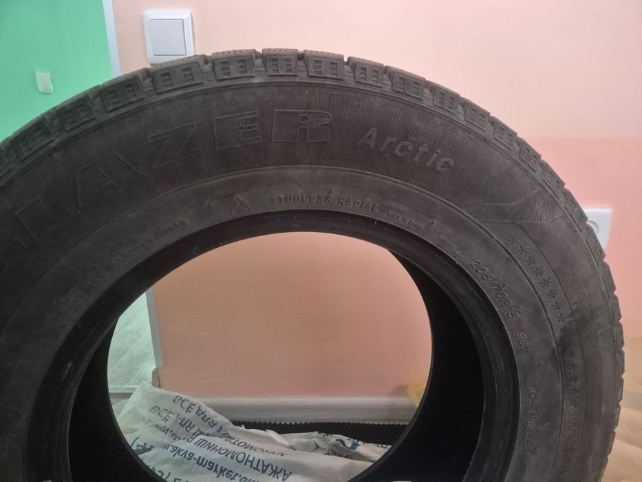 Продам резину липучка