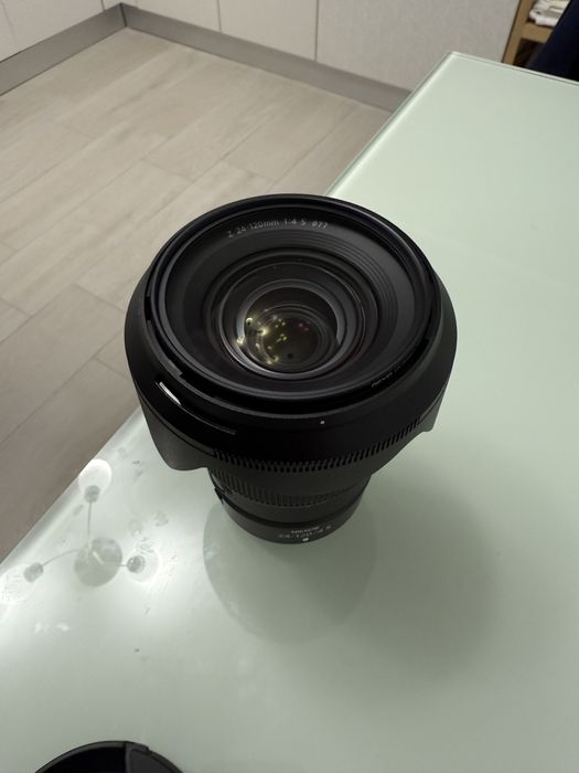 Vand Nikon Z 24-120 f4 S