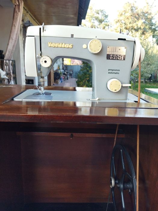 Швейная машина Веритас