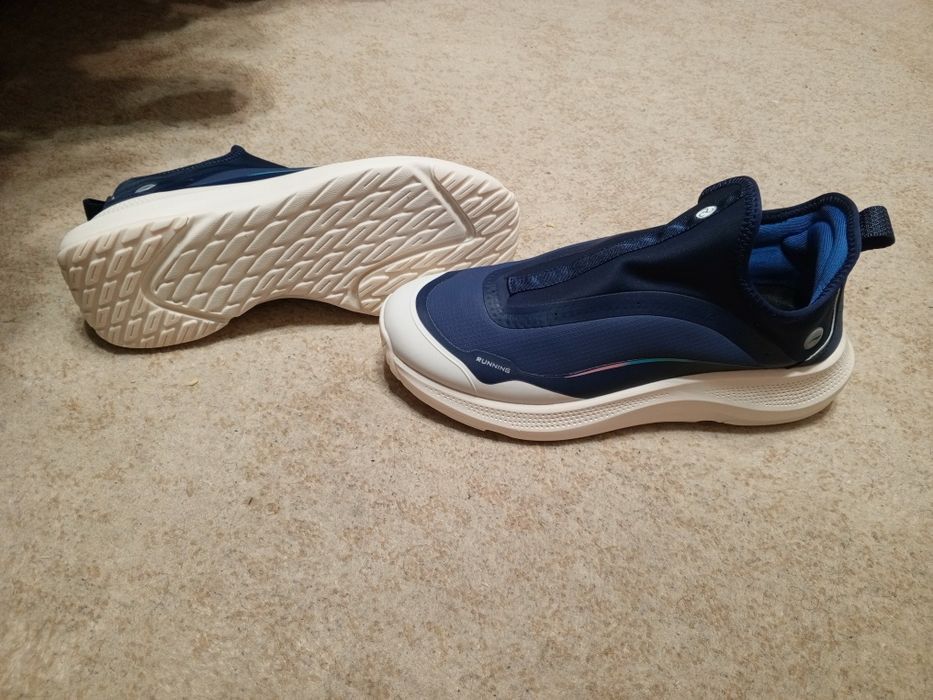 Новые кроссы Li Ning Soft, 44 размер