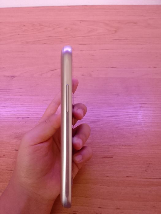 Galaxy SM J1  на запчасти