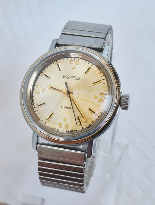 Ceas bărbătesc Wostok 011158, vintage, mecanic, fabricat în URSS, din oțel inoxidabil, rezistent la apă (WR), 17 rubine.