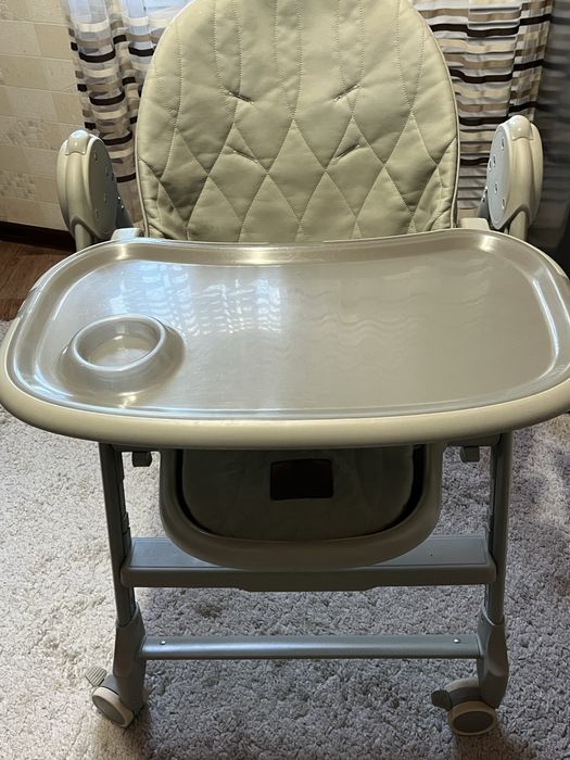Стул для кормления
