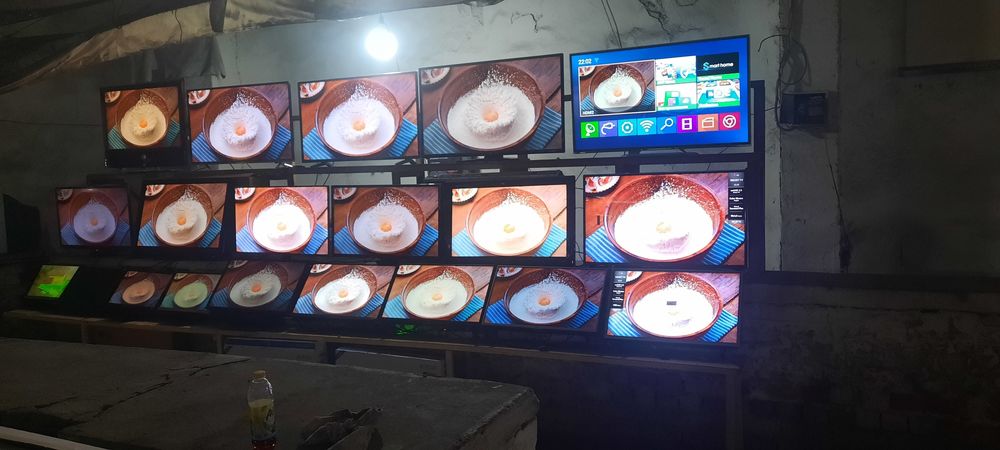 Телевизор Самсунг смарт 32 продаётся