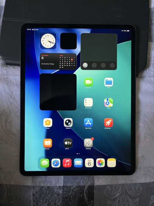 Ipad pro 12.9. 512Gb klaviatura bilan holati juda zor