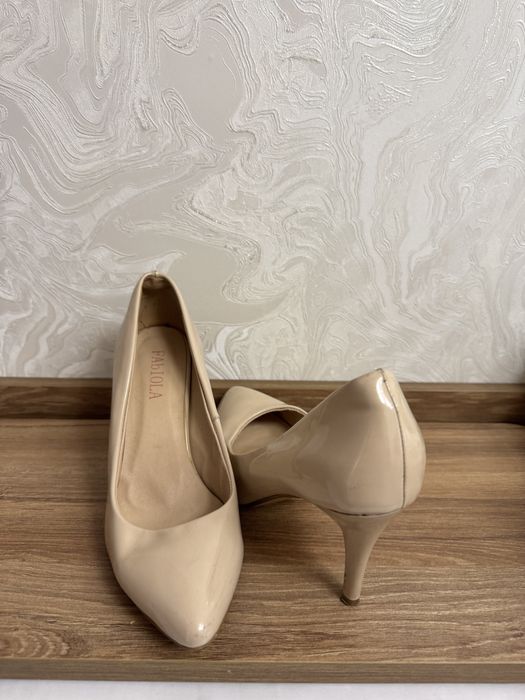 Туфли 37 размер.