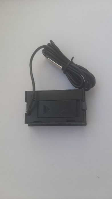 Электронный термометр