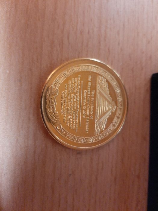 монети килчета   банкнота позлатени  евро