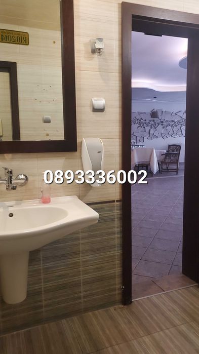 Търговско помещение 251 кв.м
