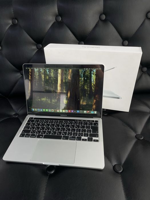 Apple MacBook Pro 2020  в идеальном состоянии