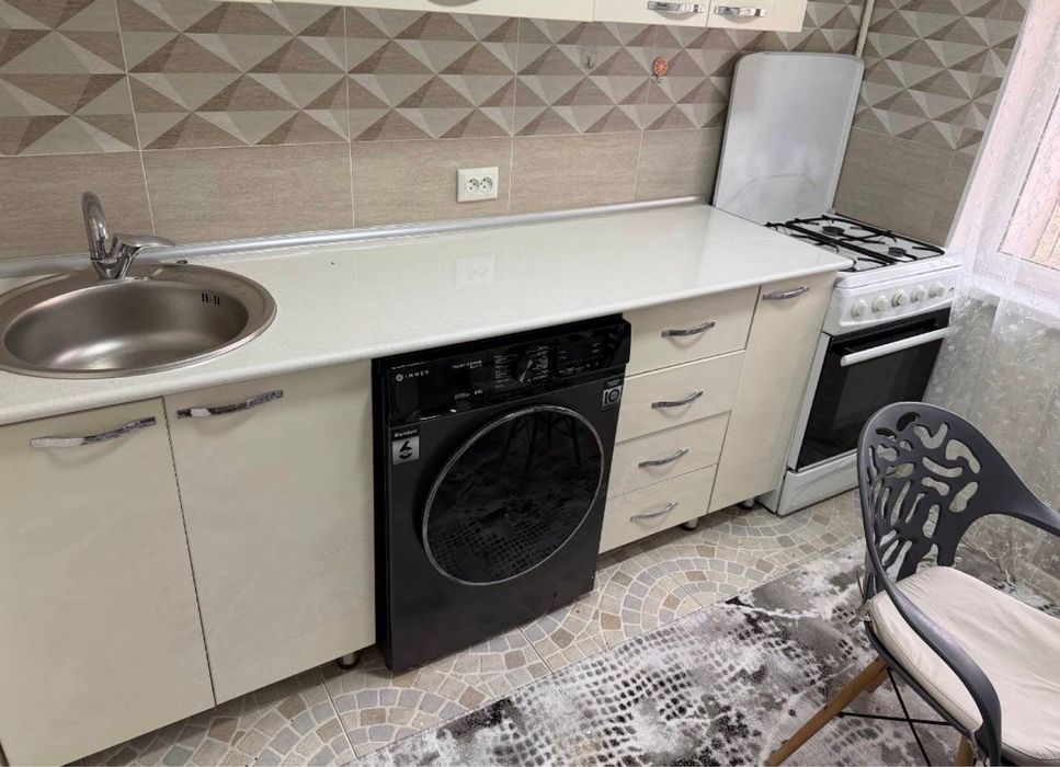 Срочно Чиланзар 5 ( 1/1/4 ) ор-р Метро Хамза, оптовый рынок Катартал