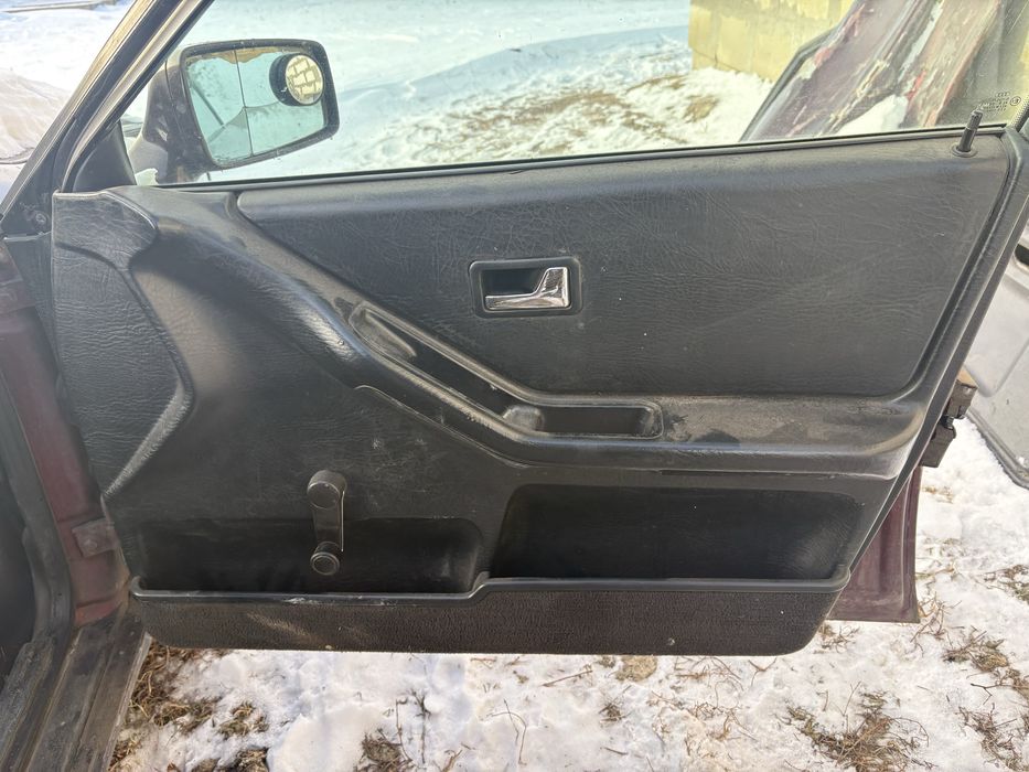 Продам по запчастям ауди 80