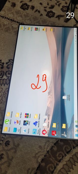 Продам недорого  мониторымониторы