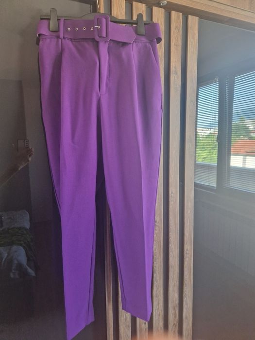 Нови! Панталон и риза ZARA общо за 39 лв.